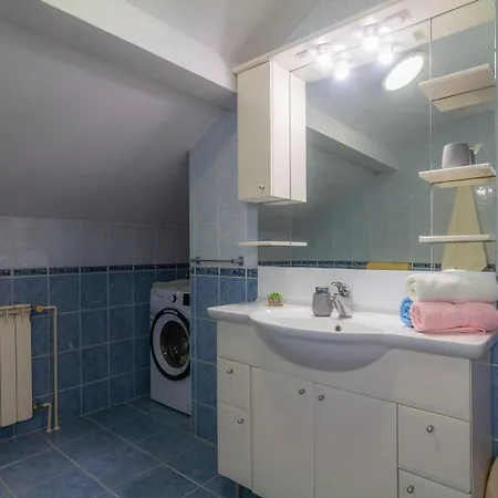 Apartament Frankica Palit