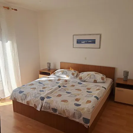 Apartament Frankica